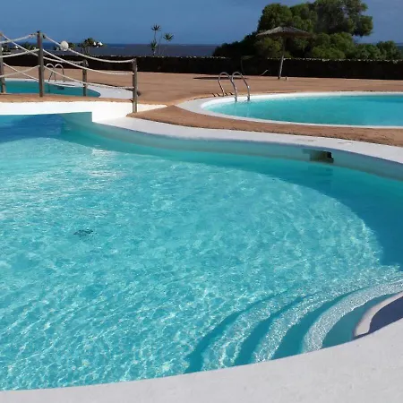 Mada Playa Blanca (Lanzarote)